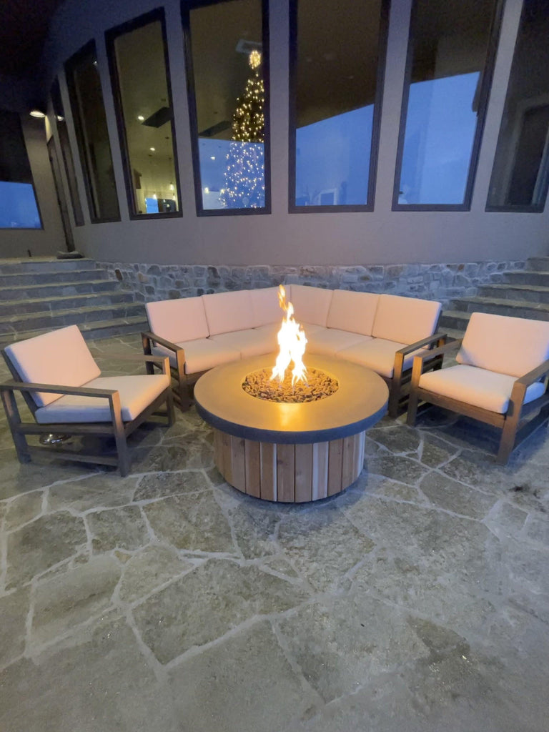The Signature Round Fire Table - Linderman Builds